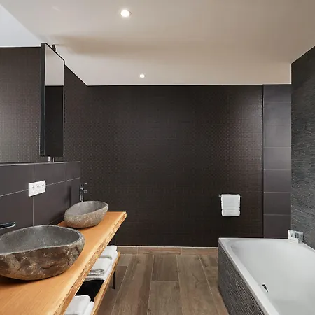 Der Valk Luxembourg מלון ארלון