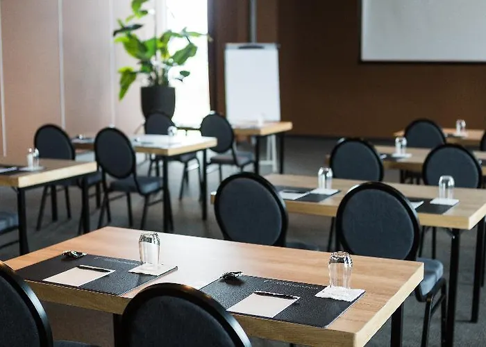 酒店 Der Valk Luxembourg 阿尔隆